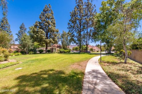 2228 Oak Haven Ave, Simi Valley CA  93063-5020 exterior