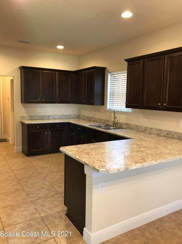 125 Breakaway Trl, Titusville FL  32780-7280 exterior