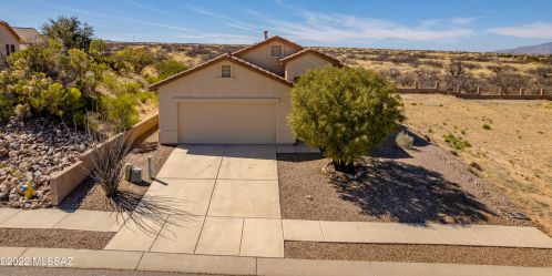 1697 Tenen Pass Dr, Mescal, AZ 85602-7519