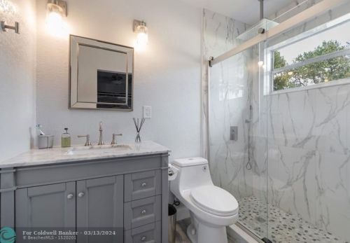 2300 58th Ter, Hollywood FL 33021-3226 exterior