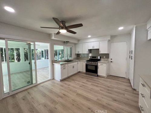 4520 Orange Grove Ave, Orange, CA 92869-2717