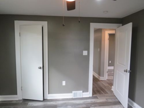 4607 Clubvue Dr, Pittsburgh PA  15236-4803 exterior