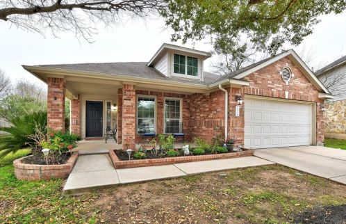 151 Camp Creek Ct, Creedmoor, TX 78610-2775