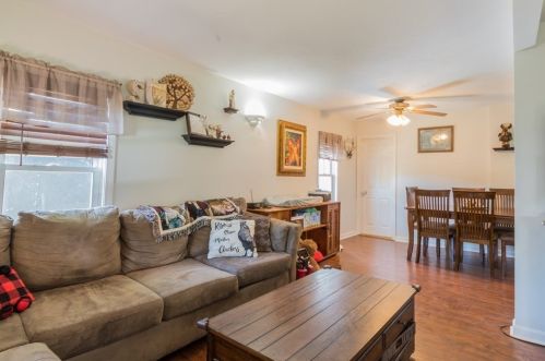 154 Milford St, Hanson, MA 02341-1124