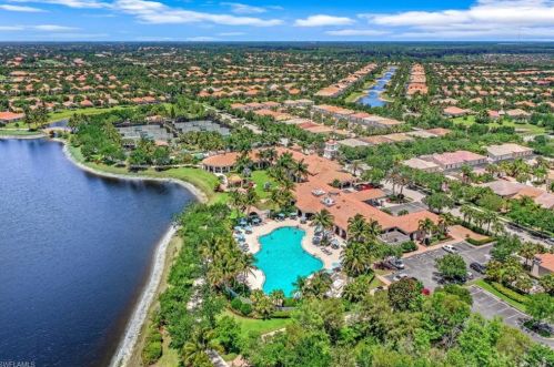 15087 Auk Way, Bonita Springs, FL 34135-8594