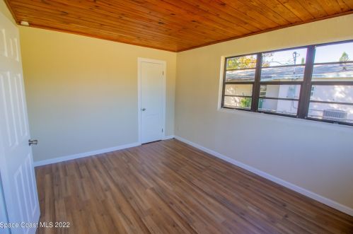 1061 Olive St, Cocoa FL  32922-6241 exterior