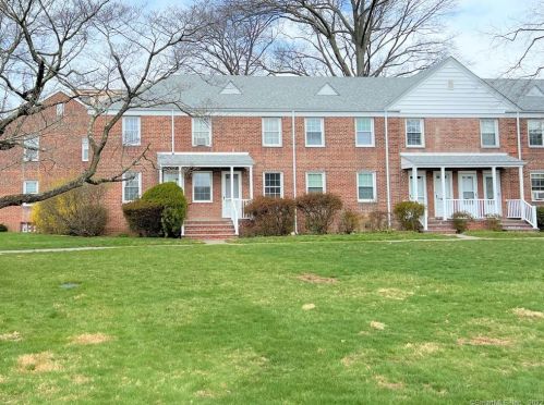2475 Summer St, Stamford, CT 06905-4519