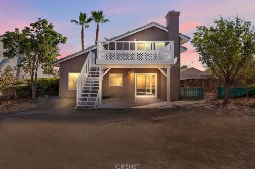 44547 Overland Ave, Lancaster, CA 93536-6461