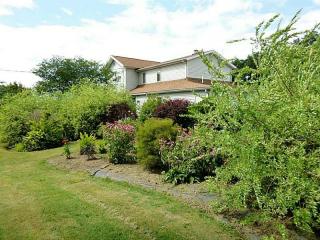 10604 Side Hill Rd, Ripley, NY 14775-9643