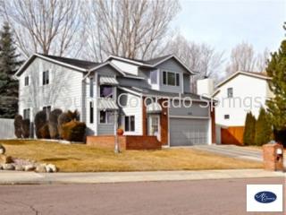 6110 Fall River Dr, Colorado Springs CO  80918-4832 exterior