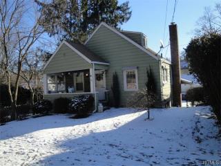 28 Terrace Ave, Crotonville, NY 10562-3420