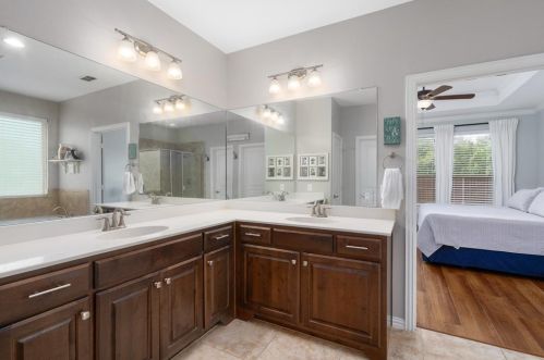 1069 Enchanted Rock Dr, Allen TX 75013-5042 exterior