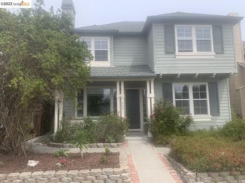 743 J St, Benicia, CA 94510-2502