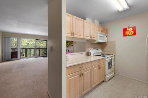 981073 Komo Mai Dr, Aiea, HI 96701-1900
