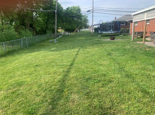 5015 Ridgewood Rd, Springfield OH  45503-5706 exterior