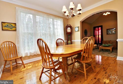 320 Stephen Ct, Charles Town WV  25414-4126 exterior