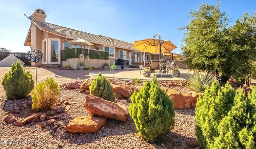 300 Michaels Ranch Dr, Sedona AZ 86336-9526 exterior