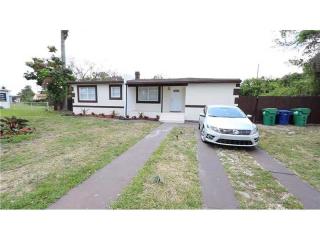 910 89th St, Miami, FL 33138-3360