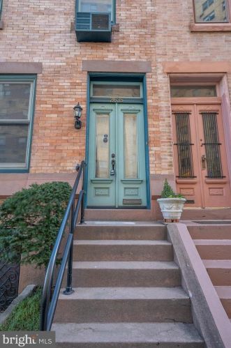 2635 Aspen St, Philadelphia, PA 19130-2427