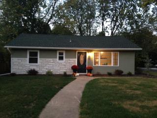 711 Circle Dr, Danville, PA 17821-8762