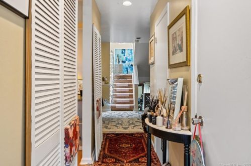 59 Deer Run, Bethel, CT 06801-1445