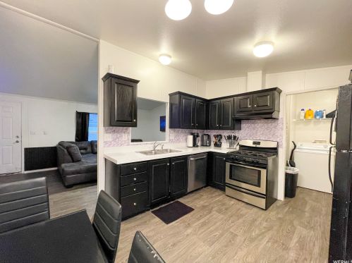 1318 500, Clearfield, UT 84015-9312