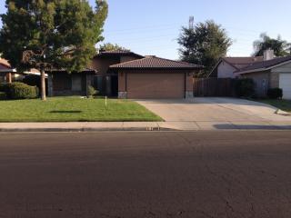 7409 Vaquero Ave, Bakersfield, CA 93308-6432