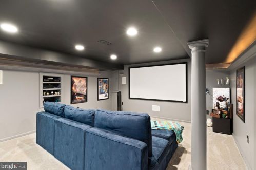 12020 Morningstar Pl, Lovettsville VA  20180-1925 exterior