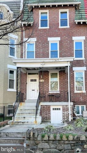 624 Rock Creek Church Rd, Washington, DC 20010-1615