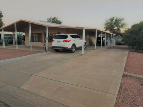 9301 Edgewood Ave, Mesa, AZ 85208-3011