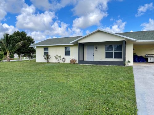 1236 Broadview St, Fort Pierce, FL 34983-2805