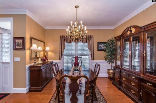 140 Clubhouse Dr, Cayce-West Columbia SC 29172-2584 exterior