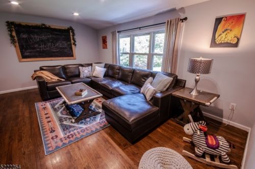 14 Jackie Dr, Hackettstown NJ  07840-5628 exterior