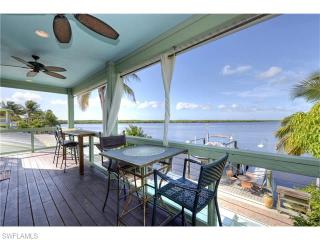 4706 Pine Island Rd, Cape Coral, FL 33993-9783