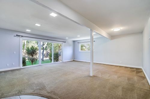 814 Stoneman Way, Folsom CA  95762-4218 exterior