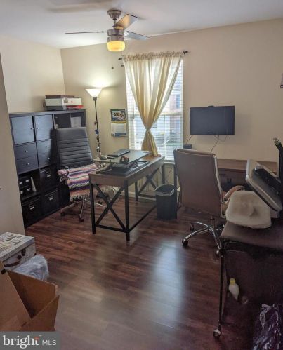 8 Silktree Ct, Bear DE  19701-3027 exterior