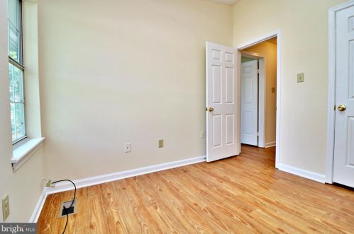 55 Mallard Ct, Charles Town WV  25414-5804 exterior