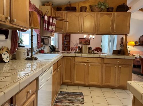 337 Nightingale Ave, Lake Nacimiento CA  93446-4012 exterior