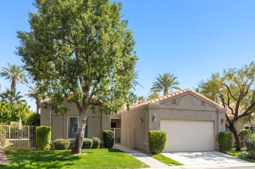 48203 Vista De Nopal, La Quinta, CA 92253-2275
