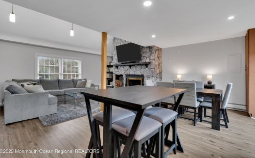 2237 Emerald Park Dr, Lacey NJ  08731-3716 exterior