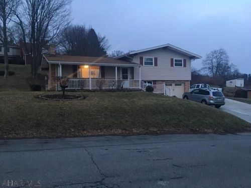 156 Kelly Dr, Loretto, PA 15940-7306