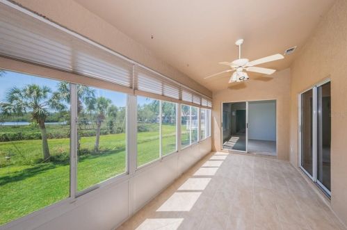 1025 Pointe Alexis Dr, Tarpon Springs FL  34689-7105 exterior