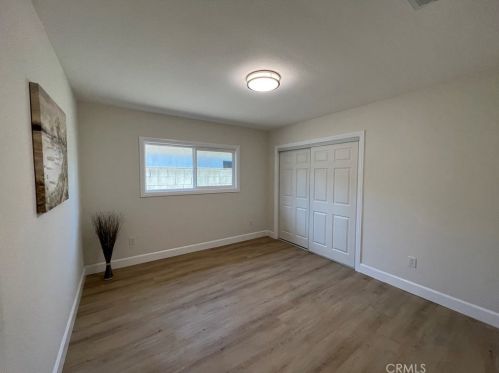 15744 Hartland St, Van Nuys CA  91406-5014 exterior