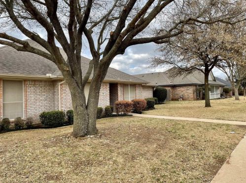 513 Whitney Dr, Midlothian TX  76065-3683 exterior