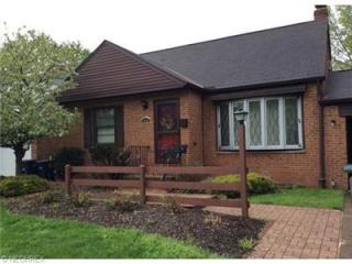 5448 Summit Rd, Cleveland OH  44124-2818 exterior