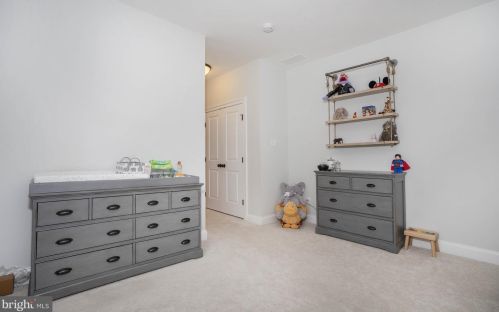 10 Pine Valley Ct, Glen Mills PA  19342-1823 exterior