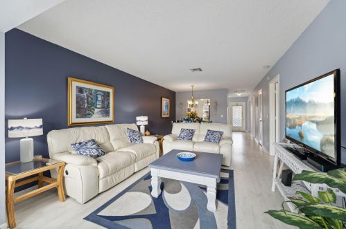 1130 Cactus Ter, Delray Beach, FL 33445-6146