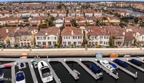 1531 Viewpoint Dr, Oxnard CA  93035-2157 exterior