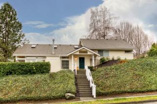 5702 Norpoint Way, Tacoma, WA 98422-4210