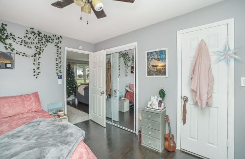 2465 Galbraith Rd, Cincinnati OH 45239-4208 exterior